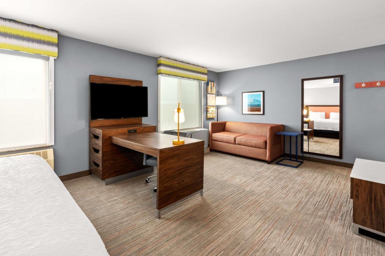 Hampton Inn & Suites Fairbanks Exteriér fotografie