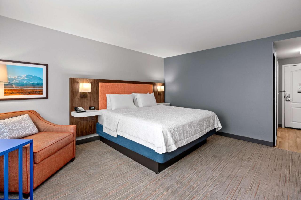 Hampton Inn & Suites Fairbanks Exteriér fotografie