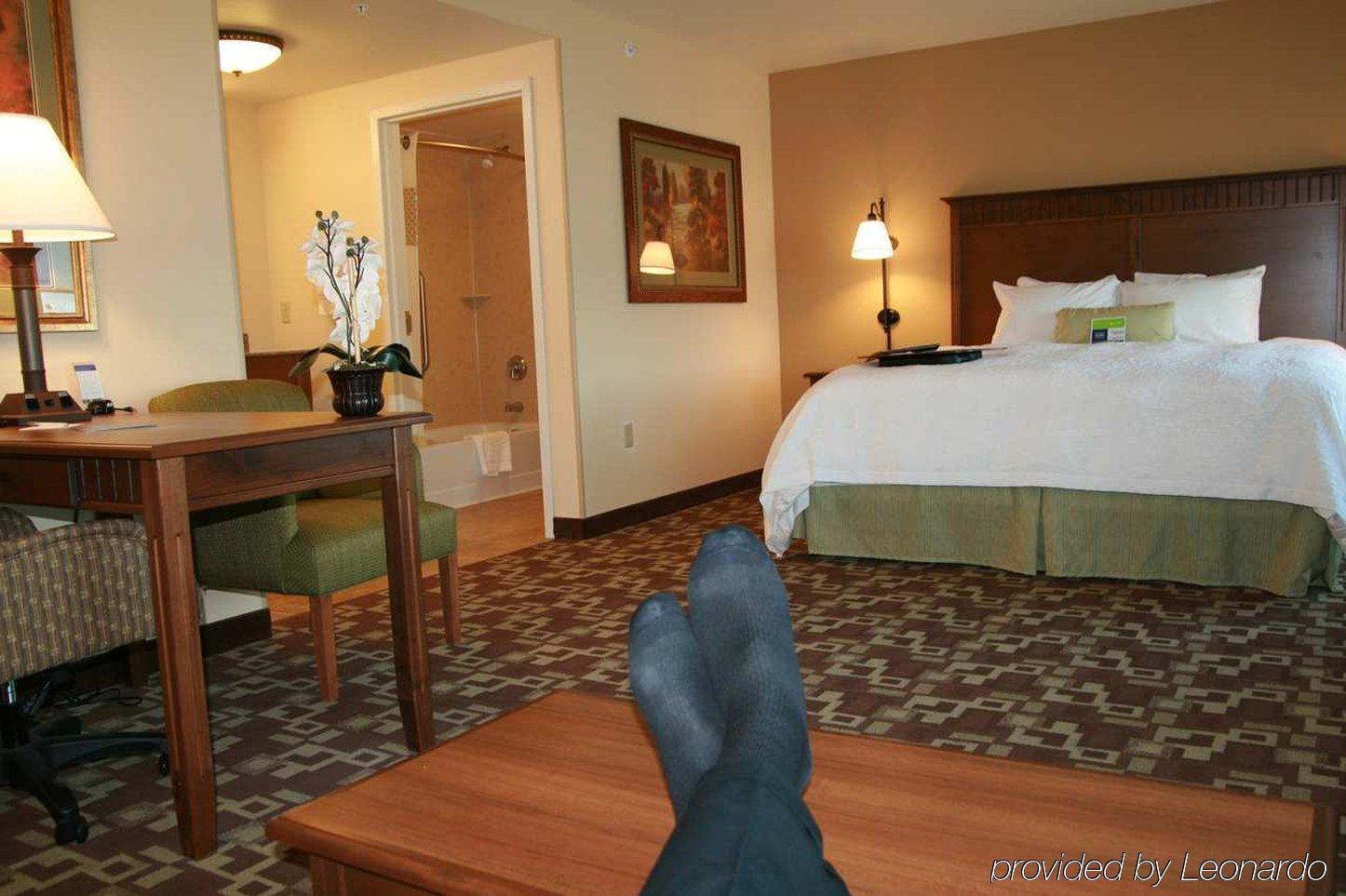 Hampton Inn & Suites Fairbanks Pokoj fotografie